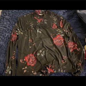 *NEW * elegante black see throw blousewith red roses long sleeve long neck